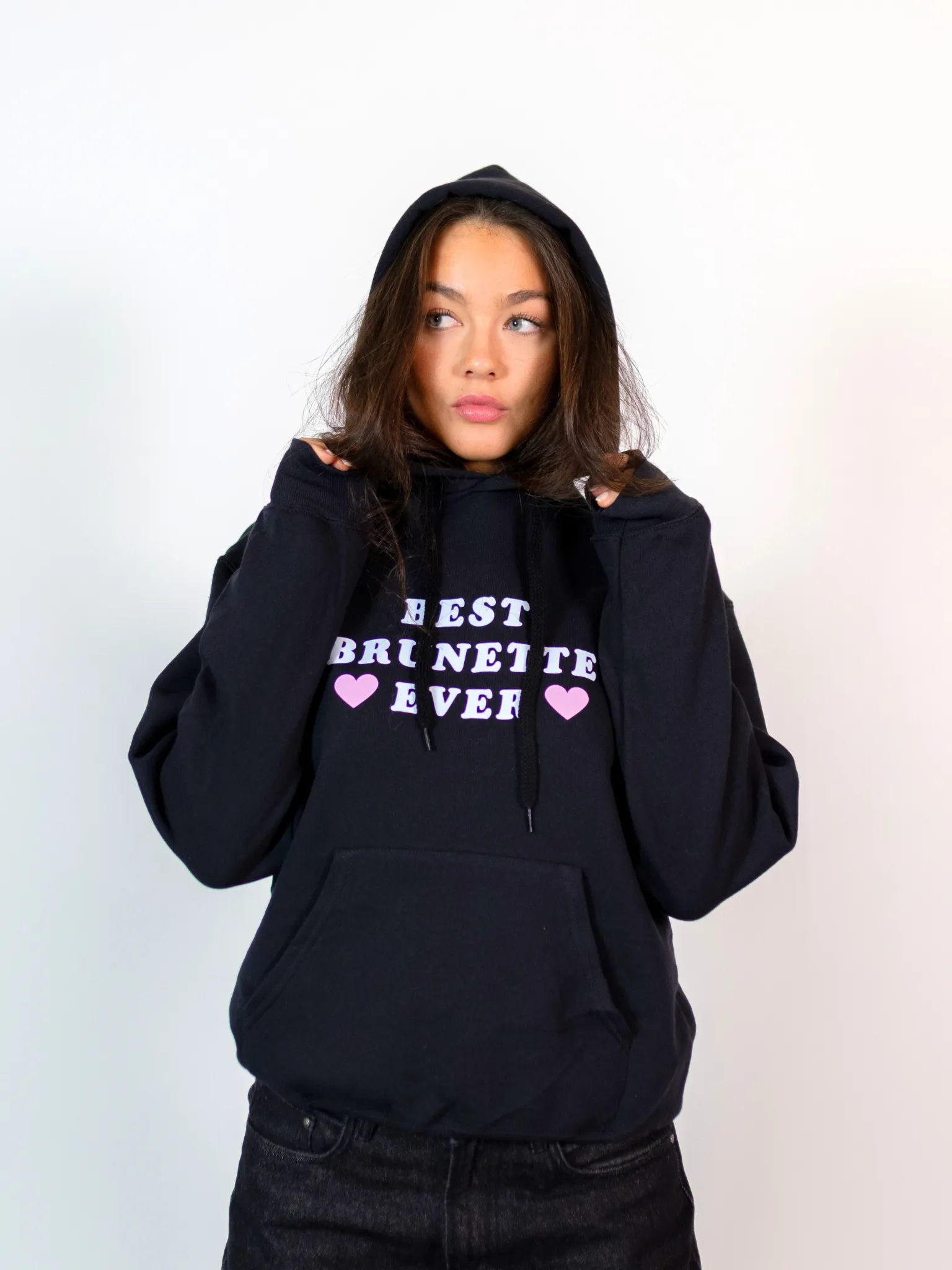 BÄSTA BRUNETTE HOODIE - SVART