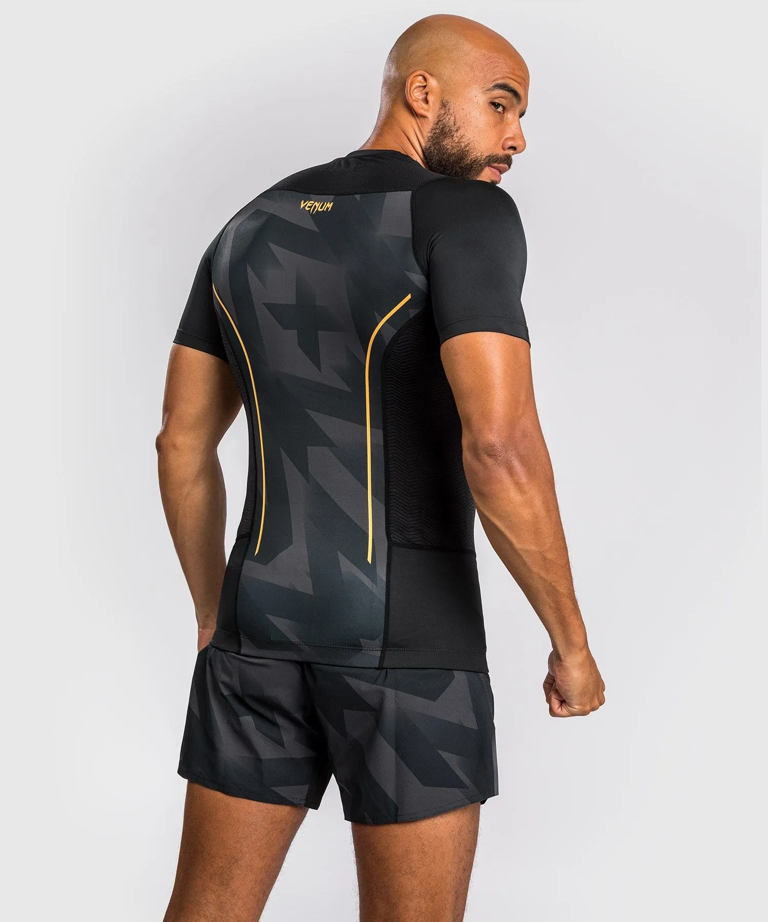 Venum Razor Rashguard Short Sleeves - Black/Gold